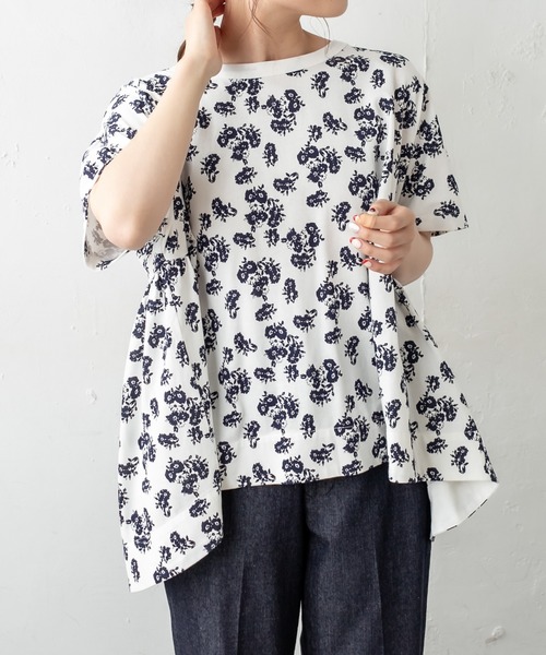 PUAL CE CIN（ピュアルセシン）の「抜染後ろギャザーショートスリーブプルオーバー（Tシャツ/カットソー・レディース・ホワイト/ベージュ/グレー/スミクロ・FREE）」の5枚目の写真