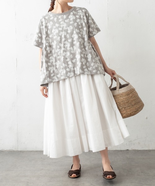 PUAL CE CIN（ピュアルセシン）の「抜染後ろギャザーショートスリーブプルオーバー（Tシャツ/カットソー・レディース・ホワイト/ベージュ/グレー/スミクロ・FREE）」の21枚目の写真