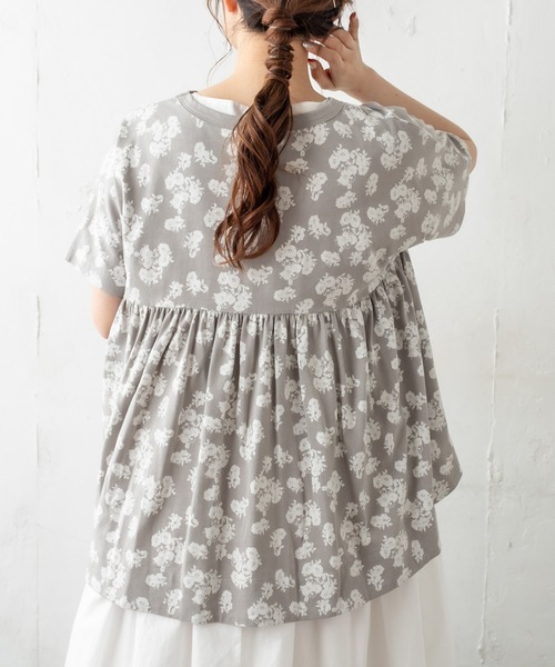 PUAL CE CIN（ピュアルセシン）の「抜染後ろギャザーショートスリーブプルオーバー（Tシャツ/カットソー・レディース・ホワイト/ベージュ/グレー/スミクロ・FREE）」の18枚目の写真