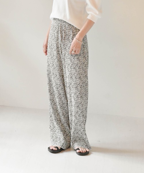 muure（ミュール）の「ニュアンス柄パンツ（その他パンツ・レディース・ホワイト/ブラック・FREE）」の15枚目の写真