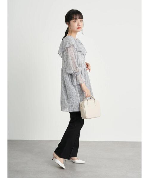 earth music&ecology（アースミュージックアンドエコロジー）の「前後2wayフリルカラーレースアップチュニック ＊（シャツ/ブラウス・レディース・サックスブルー系1/その他14/ブラック系その他/アイボリー・FREE）」の20枚目の写真