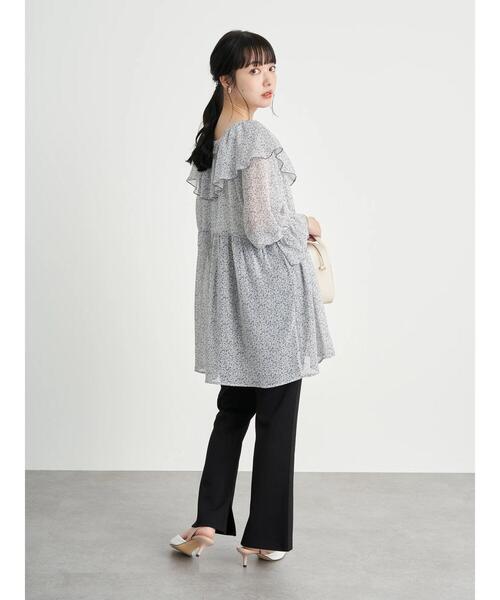 earth music&ecology（アースミュージックアンドエコロジー）の「前後2wayフリルカラーレースアップチュニック ＊（シャツ/ブラウス・レディース・サックスブルー系1/その他14/ブラック系その他/アイボリー・FREE）」の19枚目の写真