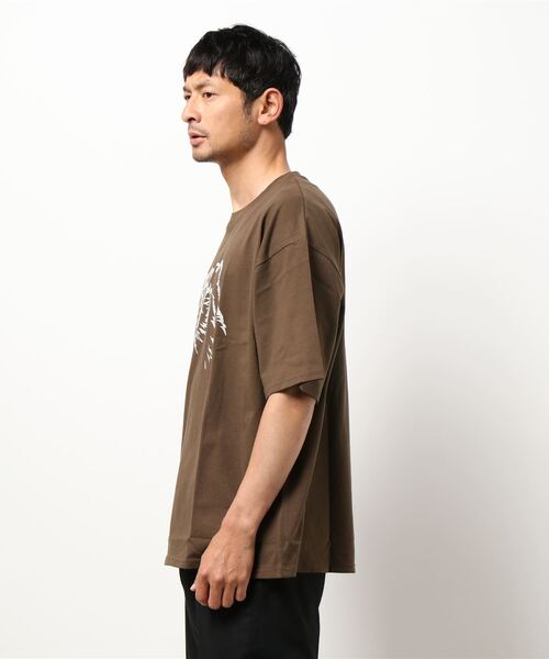 CORISCO（コリスコ）の「CORISCOアニマルプリントBIGTEE(M1)（Tシャツ/カットソー・メンズ・ホワイト/ブラック/ベージュ/ブラウン/ブルー系その他/レンガ・MEDIUM/LARGE/X-LARGE）」の7枚目の写真