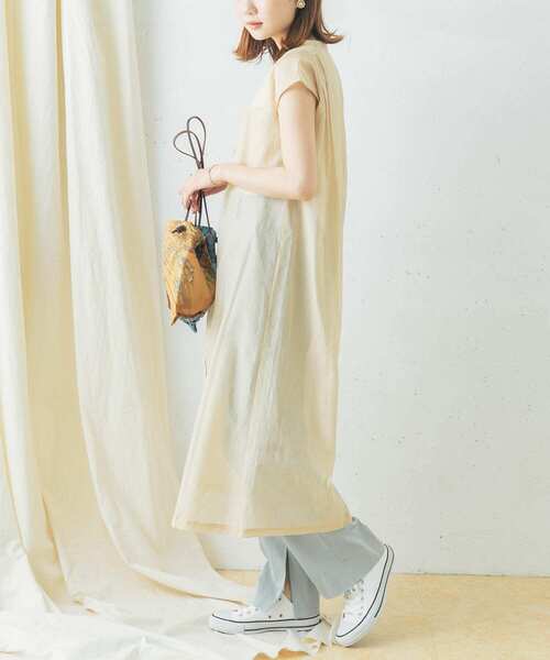 URBAN RESEARCH ROSSO WOMEN(アーバンリサーチ ロッソ)の「コットンシルクフレンチガウンワンピース(ワンピース・レディース・ベージュ/パープル・FREE)」の5枚目の写真