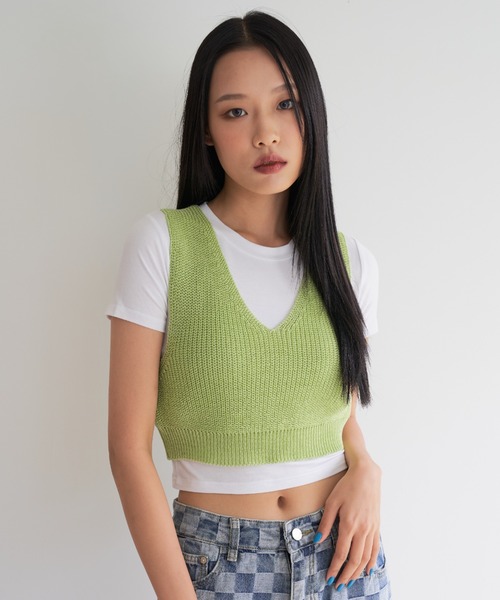 FEKETE（フェケテ）の「FEKETE MADE V NECK KNIT VEST (SET UP)（ベスト・レディース・アイボリー/ブラック/グリーン・FREE）」の3枚目の写真