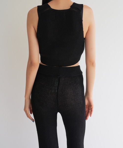 FEKETE（フェケテ）の「FEKETE MADE V NECK KNIT VEST (SET UP)（ベスト・レディース・アイボリー/ブラック/グリーン・FREE）」の11枚目の写真