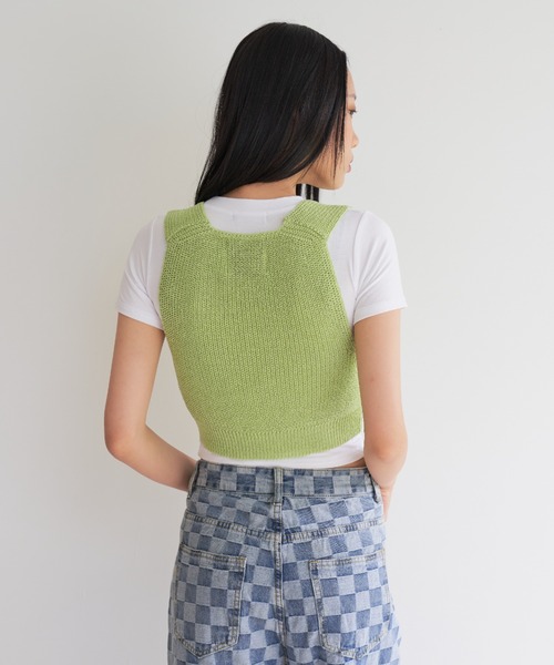 FEKETE（フェケテ）の「FEKETE MADE V NECK KNIT VEST (SET UP)（ベスト・レディース・アイボリー/ブラック/グリーン・FREE）」の16枚目の写真