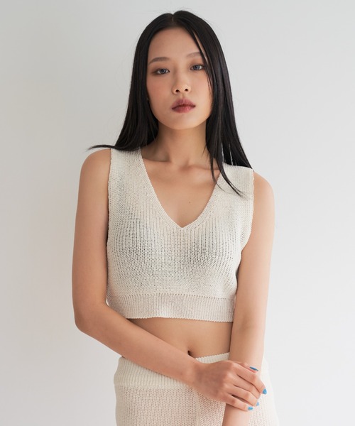 FEKETE（フェケテ）の「FEKETE MADE V NECK KNIT VEST (SET UP)（ベスト・レディース・アイボリー/ブラック/グリーン・FREE）」の17枚目の写真