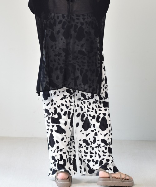 RETRO GIRL（レトロガール）の「柄アソートプリーツパンツ（その他パンツ・レディース・グリーン系その他/ブルー系その他/パープル系その他/ホワイト系その他/ブラウン系その他・FREE）」の16枚目の写真