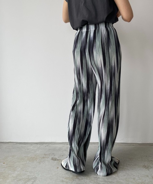 210nouve（トゥージュヌーブ）の「ニュアンス柄プリーツパンツ（その他パンツ・レディース・グレー系その他/ブラック系その他/グリーン系その他/ブルー系その他/カーキ・FREE）」の21枚目の写真