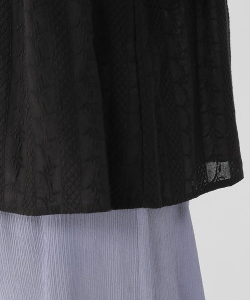 studio CLIP(スタディオクリップ)の「ダブルフロントカットレースシャツブラウス(シャツ/ブラウス・レディース・ブラック/オフホワイト/イエロー・MEDIUM/LARGE)」の7枚目の写真