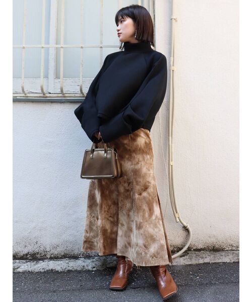 MURUA（ムルーア）の「モードタックボンディングトップス（Tシャツ/カットソー・レディース・アイボリー/ブラック/グリーン/モカ・FREE）」の21枚目の写真