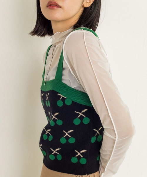 w closet（ダブルクローゼット）の「12Gチェリー柄ビスチェ（ニット/セーター・レディース・ホワイト/ブラック・FREE）」の19枚目の写真