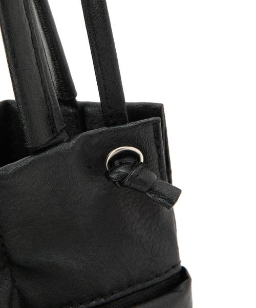 VIS(ビス)の「アクセントにぴったり。イントレチャート2WAYショルダー(ショルダーバッグ・レディース・ホワイト/ブラック/シルバー・FREE)」の16枚目の写真