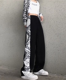 KOR | デザインラインパンツ(スラックス)