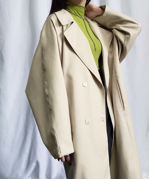 me+em select（ミームセレクト）の「オーバーサイズ　ボリュームスリーブロングトレンチコート（トレンチコート・レディース・ブラック/ベージュ・FREE）」の3枚目の写真