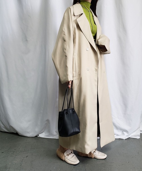 me+em select（ミームセレクト）の「オーバーサイズ　ボリュームスリーブロングトレンチコート（トレンチコート・レディース・ブラック/ベージュ・FREE）」の11枚目の写真
