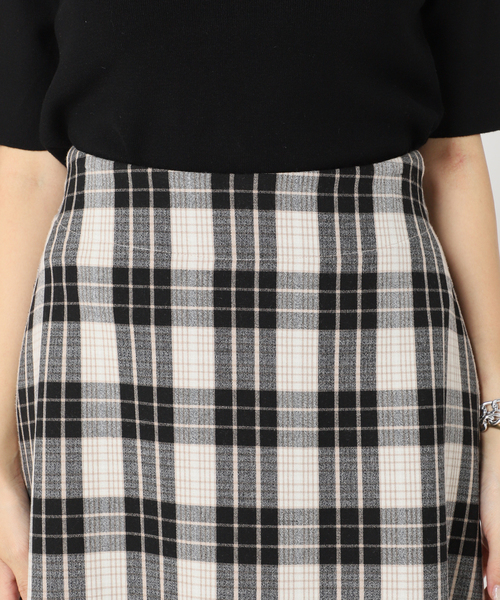 Simplicite（サンプリシテ）の「《追加》リバーシブルチェック スカート◆（スカート・レディース・ベージュ/ブルー/ブラック・FREE）」の8枚目の写真