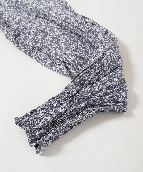 Crisp yours(クリスプユアーズ)の「【WEB限定】フラワーティアードワンピース(ワンピース・レディース・ブルー/アイボリー・FREE)」の9枚目の写真