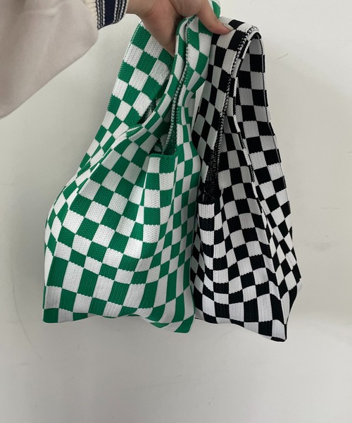 AS KNOW AS plus(アズノゥアズプラス)の「チェッカーニットバッグ(トートバッグ・レディース・ブラック/グリーン/ピンク系・FREE)」の1枚目の写真