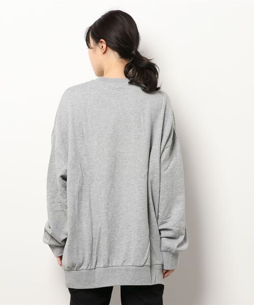 Levi's（リーバイス）の「【Levi's】グラフィックスウェット（スウェット・レディース・グレー・L/M/S）」の3枚目の写真