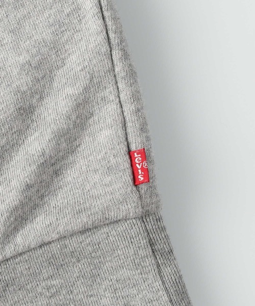 Levi's（リーバイス）の「【Levi's】グラフィックスウェット（スウェット・レディース・グレー・L/M/S）」の15枚目の写真