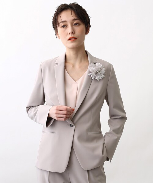 INDIVI（インディヴィ）の「◆フラワーコサージュ（ブローチ/コサージュ・レディース・ネイビー/ベビーピンク/ホワイト・00）」の7枚目の写真