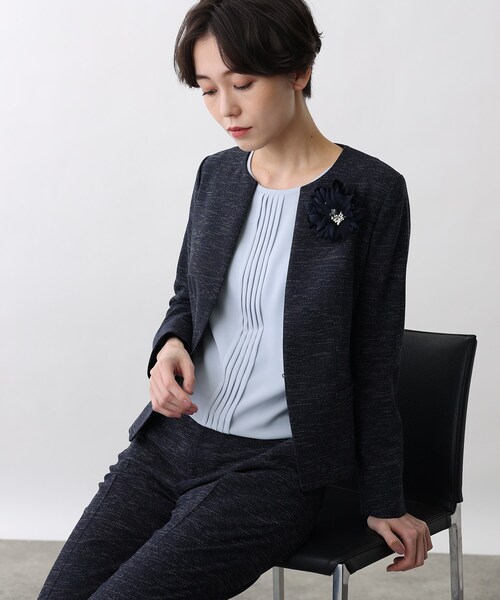 INDIVI（インディヴィ）の「◆フラワーコサージュ（ブローチ/コサージュ・レディース・ネイビー/ベビーピンク/ホワイト・00）」の14枚目の写真