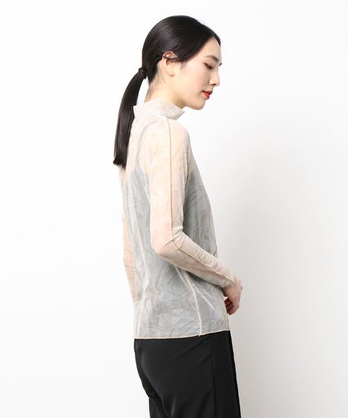 Q（キュー）の「2way 柄シアートップス（Tシャツ/カットソー・レディース・ライトグリーン/アイボリー・MEDIUM）」の8枚目の写真