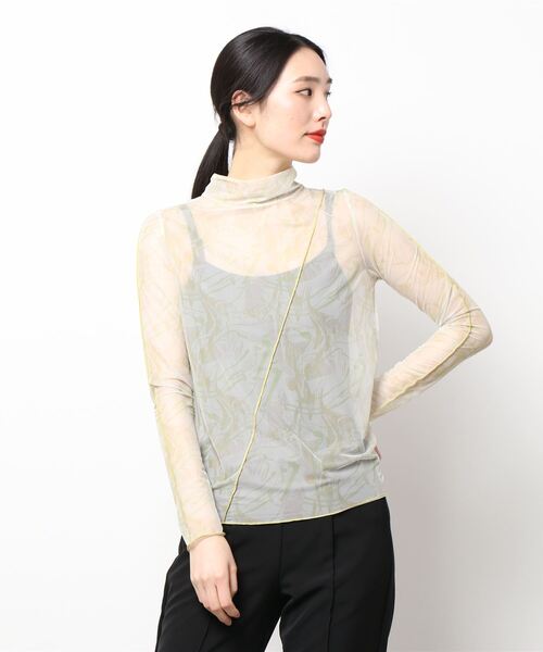 Q（キュー）の「2way 柄シアートップス（Tシャツ/カットソー・レディース・ライトグリーン/アイボリー・MEDIUM）」の3枚目の写真