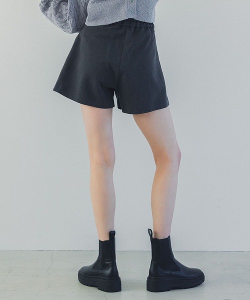 pichud(ピチュダ)の「フレアショートパンツ /ウォッシャブル(その他パンツ・レディース・ブラウン/グレー・M/L)」の11枚目の写真