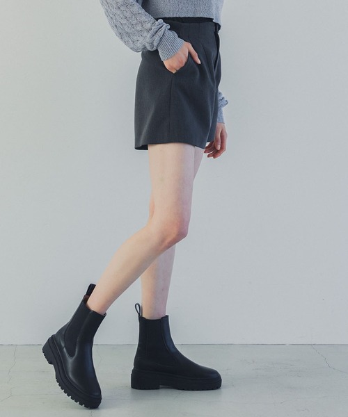pichud(ピチュダ)の「フレアショートパンツ /ウォッシャブル(その他パンツ・レディース・ブラウン/グレー・M/L)」の13枚目の写真