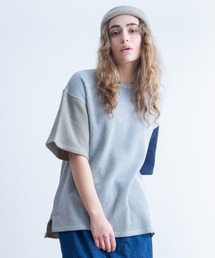 Universal Style Wear クレイジー Tシャツ