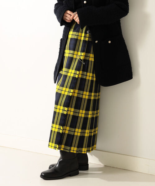 O'NEIL of DUBLIN（オニールオブダブリン）の「O’NEIL OF DUBLIN / INISHBIGGLE ISLAND ロング キルトスカート（スカート・レディース・イエロー・8/10/12）」の5枚目の写真