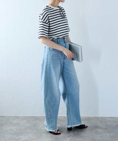 Fizz(フィズ)の「【Fizz/フィズ】 サイドスリット ポケット付きコットンTシャツ(Tシャツ/カットソー・レディース・グレイッシュベージュ/アイボリー/ブラック/ブルー/ホワイト×ネイビー/ブラック×ホワイト・M)」の13枚目の写真