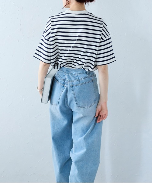 Fizz(フィズ)の「【Fizz/フィズ】 サイドスリット ポケット付きコットンTシャツ(Tシャツ/カットソー・レディース・グレイッシュベージュ/アイボリー/ブラック/ブルー/ホワイト×ネイビー/ブラック×ホワイト・M)」の10枚目の写真