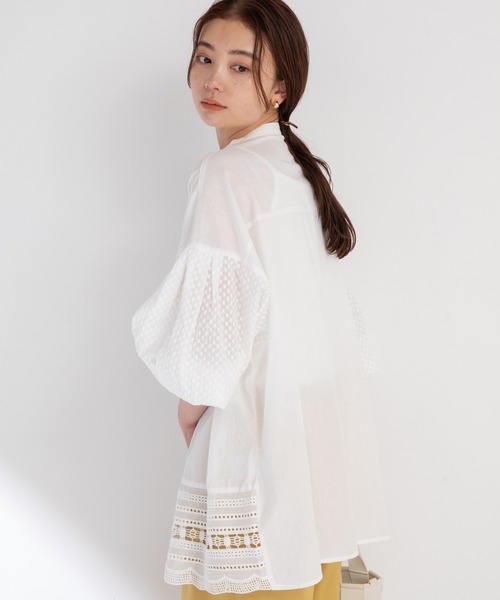 LAVEANGE(ラビアンジェ)の「レースパッチワークブラウス(シャツ/ブラウス・レディース・ブラック/オフホワイト・LL/3L/4L/5L/M)」の5枚目の写真