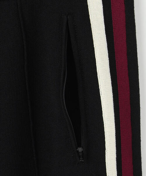 ISABEL MARANT(イザベルマラン)の「ISABEL MARANT DYLAN サイドライン ショートパンツ(その他パンツ・メンズ・ブラック系その他・L/M)」の6枚目の写真