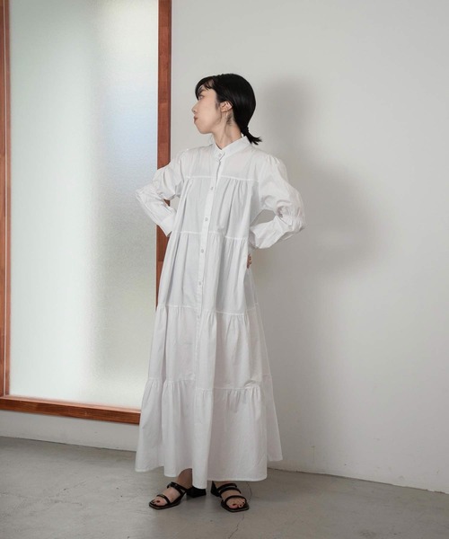 lawgy(ラウジー)の「tiered long shirt op(ワンピース・レディース・ホワイト/ブラック・FREE)」の9枚目の写真