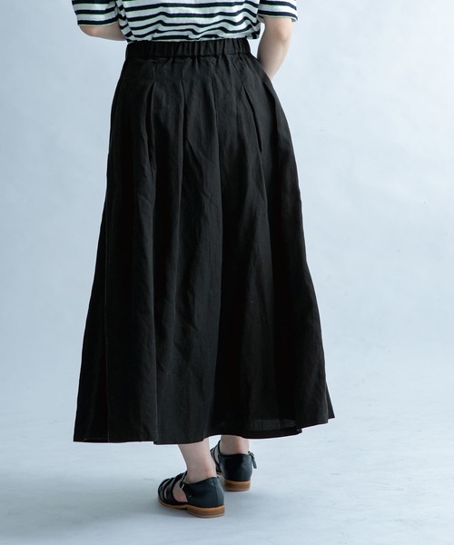 FORK&SPOON（フォークアンドスプーン）の「FORK&SPOON　タックミディスカート（スカート・レディース・ブラック/ナチュラル/ブルー系その他・1/2）」の13枚目の写真