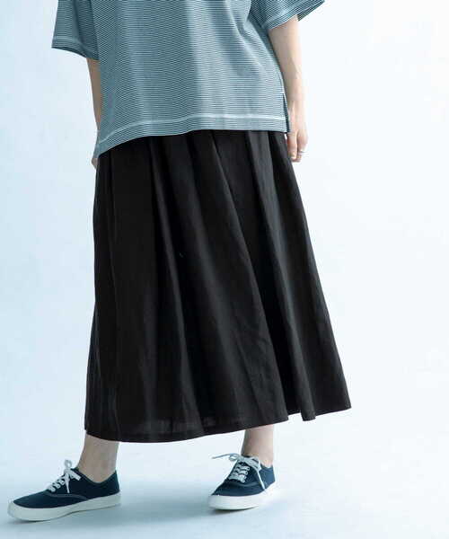 FORK&SPOON（フォークアンドスプーン）の「FORK&SPOON　タックミディスカート（スカート・レディース・ブラック/ナチュラル/ブルー系その他・1/2）」の20枚目の写真