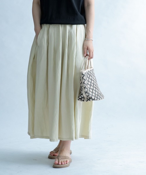 FORK&SPOON（フォークアンドスプーン）の「FORK&SPOON　タックミディスカート（スカート・レディース・ブラック/ナチュラル/ブルー系その他・1/2）」の14枚目の写真