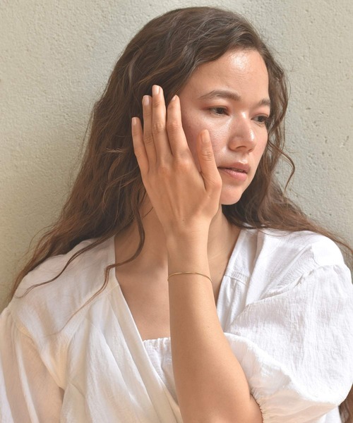 LHME（エルエイチエムイー）の「【WEB限定】”Gleam”ベネチアンチェーンブレスレット/サージカルステンレス（金属アレルギー対応）【LHME / エルエイチエムイー】（ブレスレット・レディース・ゴールド/シルバー・ONE SIZE）」の9枚目の写真