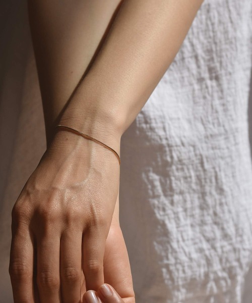LHME（エルエイチエムイー）の「【WEB限定】”Gleam”ベネチアンチェーンブレスレット/サージカルステンレス（金属アレルギー対応）【LHME / エルエイチエムイー】（ブレスレット・レディース・ゴールド/シルバー・ONE SIZE）」の6枚目の写真
