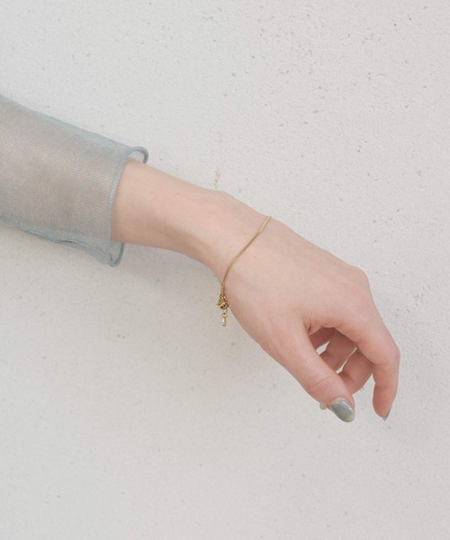 LHME（エルエイチエムイー）の「【WEB限定】”Gleam”ベネチアンチェーンブレスレット/サージカルステンレス（金属アレルギー対応）【LHME / エルエイチエムイー】（ブレスレット・レディース・ゴールド/シルバー・ONE SIZE）」の11枚目の写真