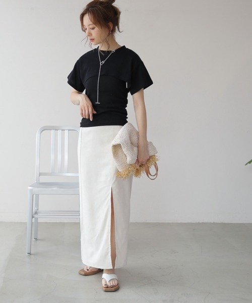 frames RAY CASSIN（フレームスレイカズン）の「WEB限定 クロップドトップス＋キャミセット（Tシャツ/カットソー・レディース・ブラック/オフホワイト・FREE）」の17枚目の写真