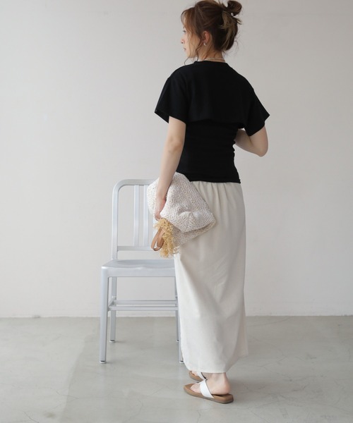 frames RAY CASSIN（フレームスレイカズン）の「WEB限定 クロップドトップス＋キャミセット（Tシャツ/カットソー・レディース・ブラック/オフホワイト・FREE）」の20枚目の写真