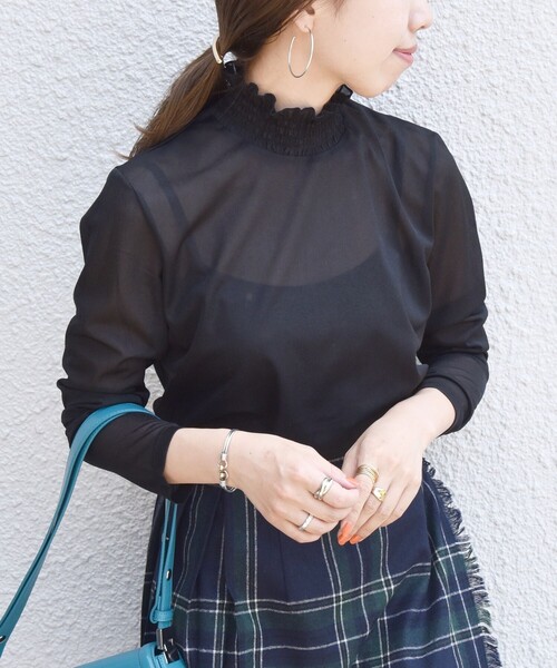 SHIPS any(シップス エニィ)の「SHIPS any:〈手洗い可能〉デリケート シアー タートルネック プルオーバー(Tシャツ/カットソー・レディース・ホワイト/ブラック/ピンク・ONE SIZE)」の3枚目の写真