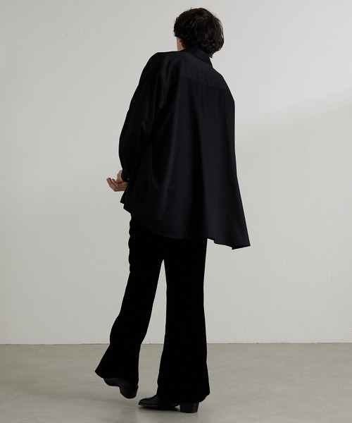 Lui's（ルイス）の「バンブーレーヨンエアリーシャツ（シャツ/ブラウス・メンズ・ブラック/グレー/ホワイト・FREE）」の4枚目の写真