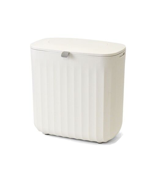 I.D.E.A international（イデアインターナショナル）の「bcl フリップダストボックス 7L（ダストボックス・レディース・ホワイト/ブラック・ﾌﾘ-）」の5枚目の写真
